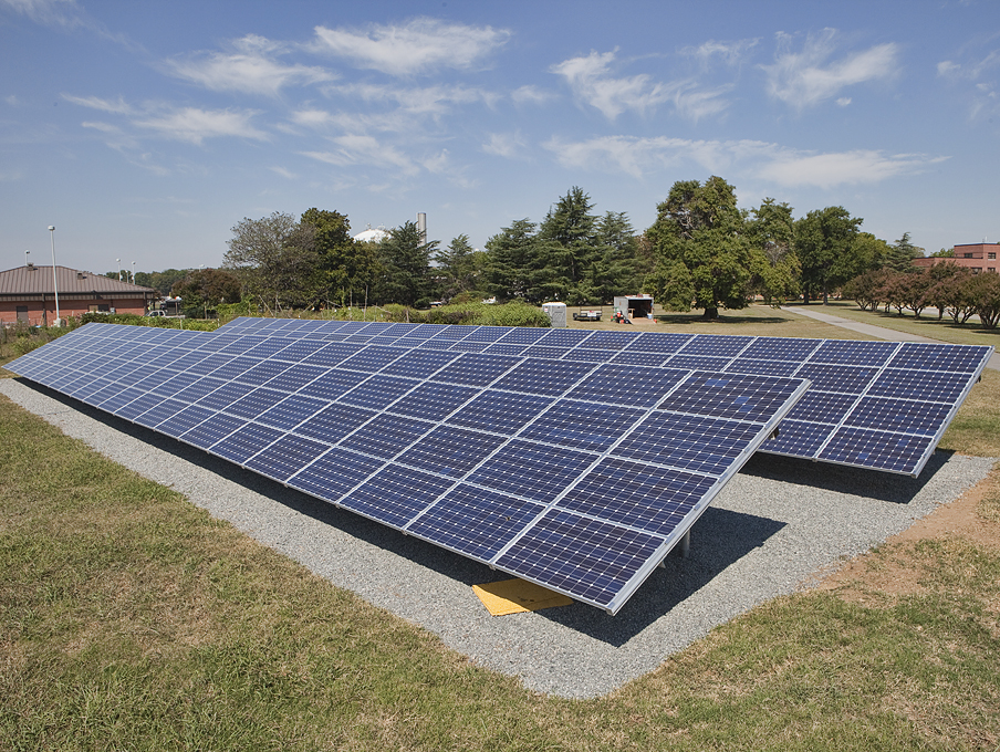 NASA_Langley_solar_array_Sean_Smith